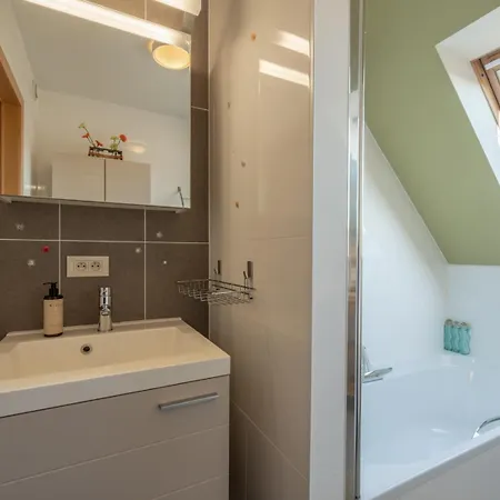 Appartamento Bright Seaview With Terrace In
